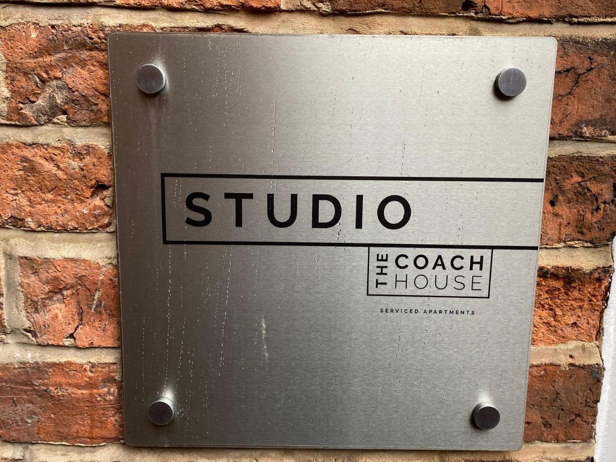 Studio At The Coach House Apartments Leeds  Extérieur photo