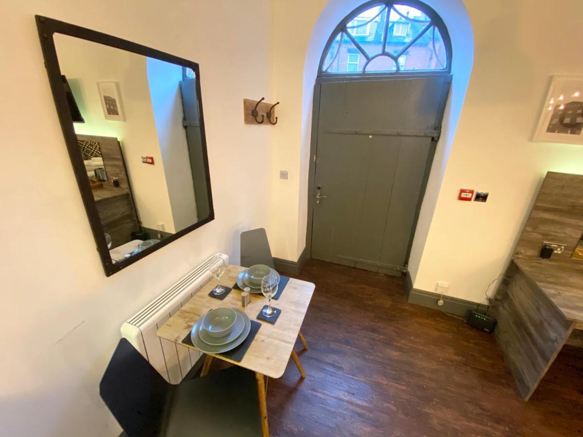 Studio At The Coach House Apartments Leeds  Extérieur photo